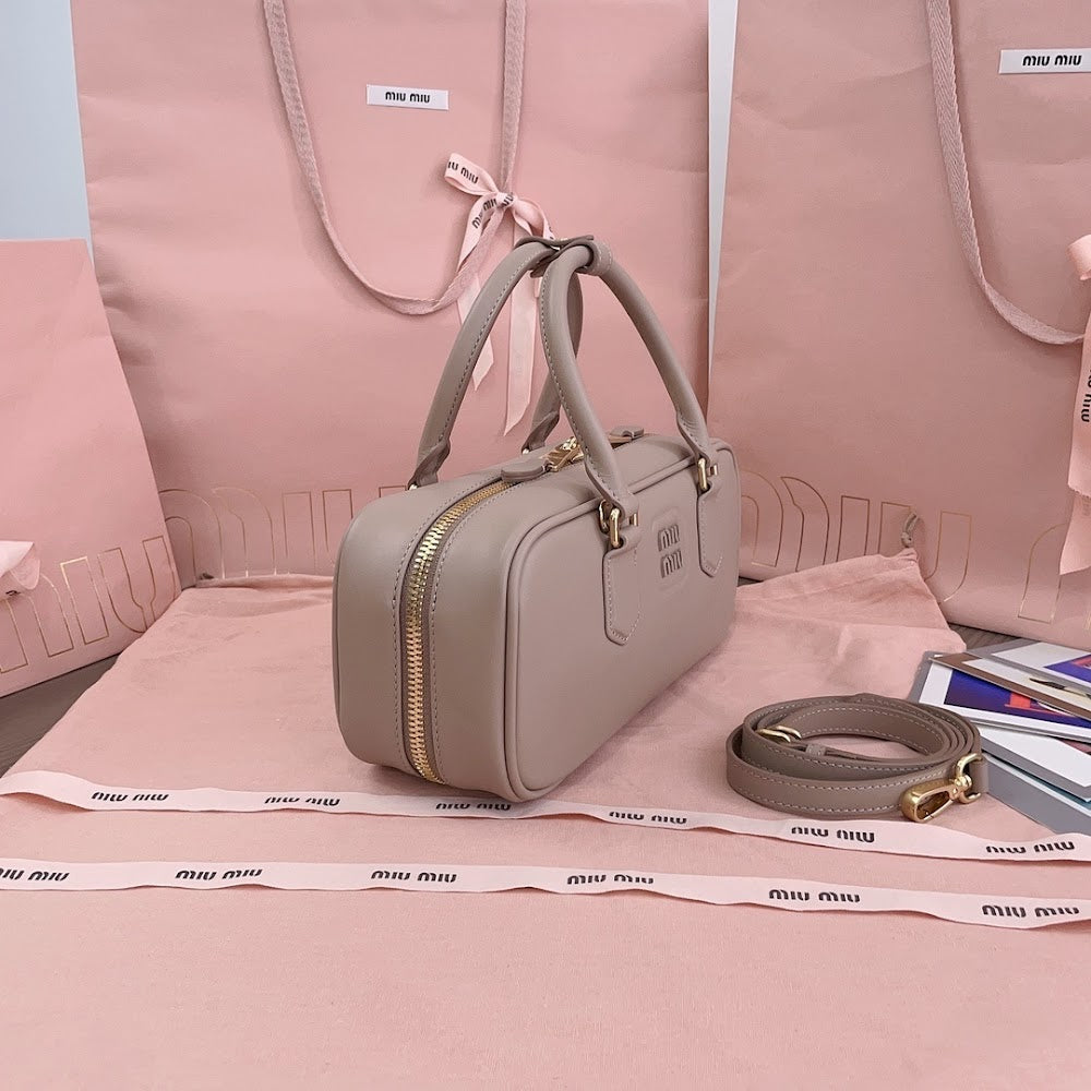 Dragons Bags Miun Miun Luxury Bag --122300