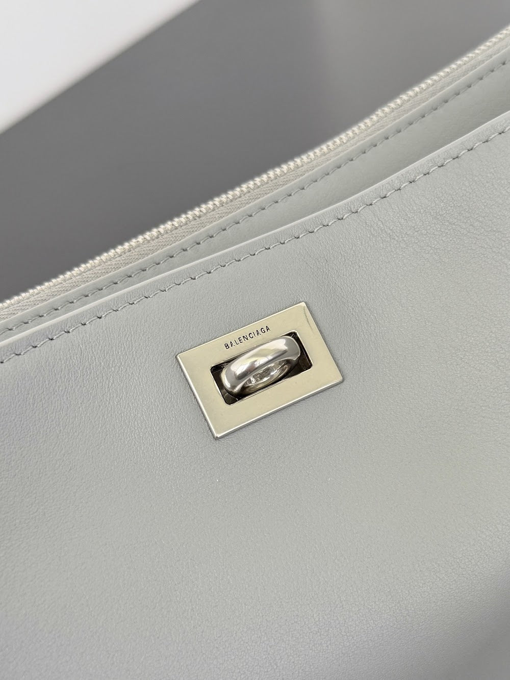 Dragons Bags Balenciaga Luxury Bag --111567