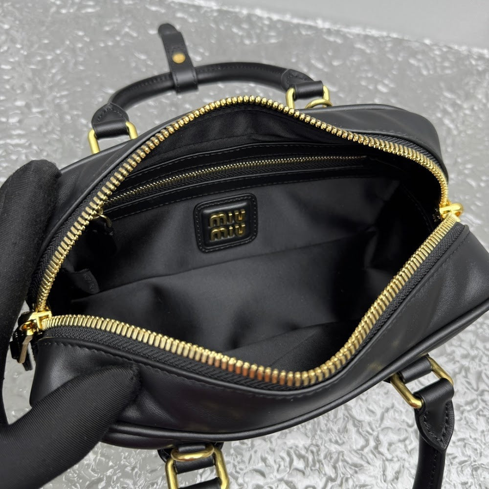 Dragons Bags Miun Miun Luxury Bag --123463