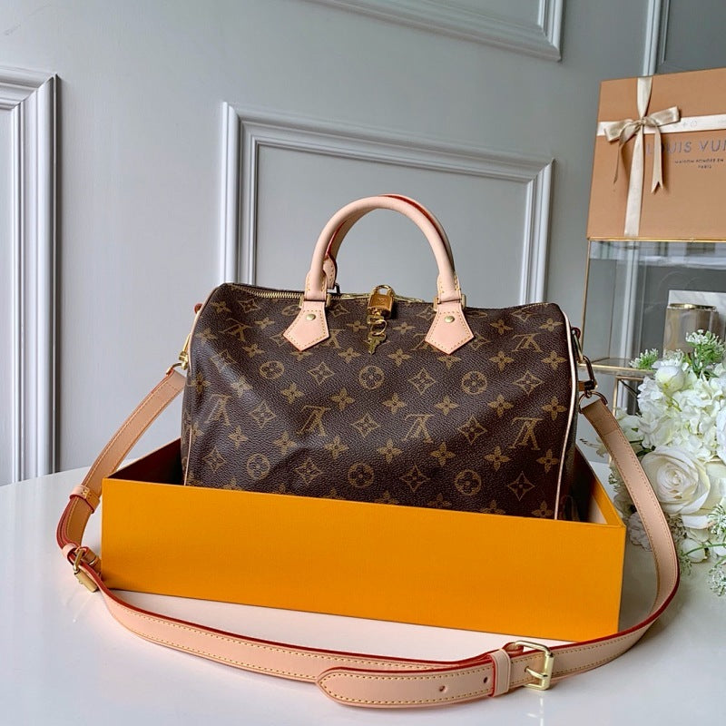 Dragons Bags ln Luxury Bag --66704