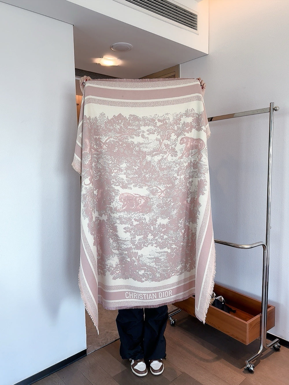 Dragons Bags Premium Designer Scarf --98875