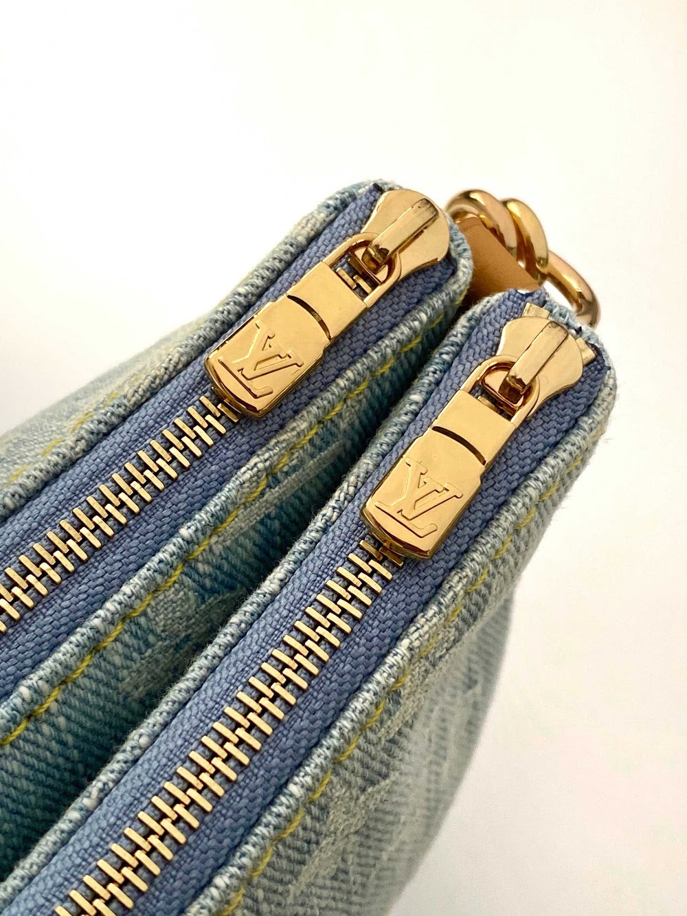 Dragons Bags ln Luxury Bag --81799