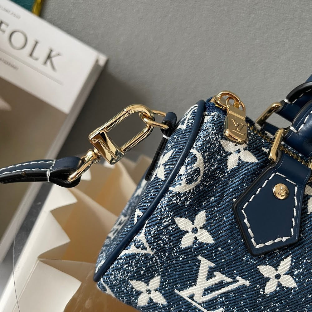 Dragons Bags ln Luxury Bag --78639