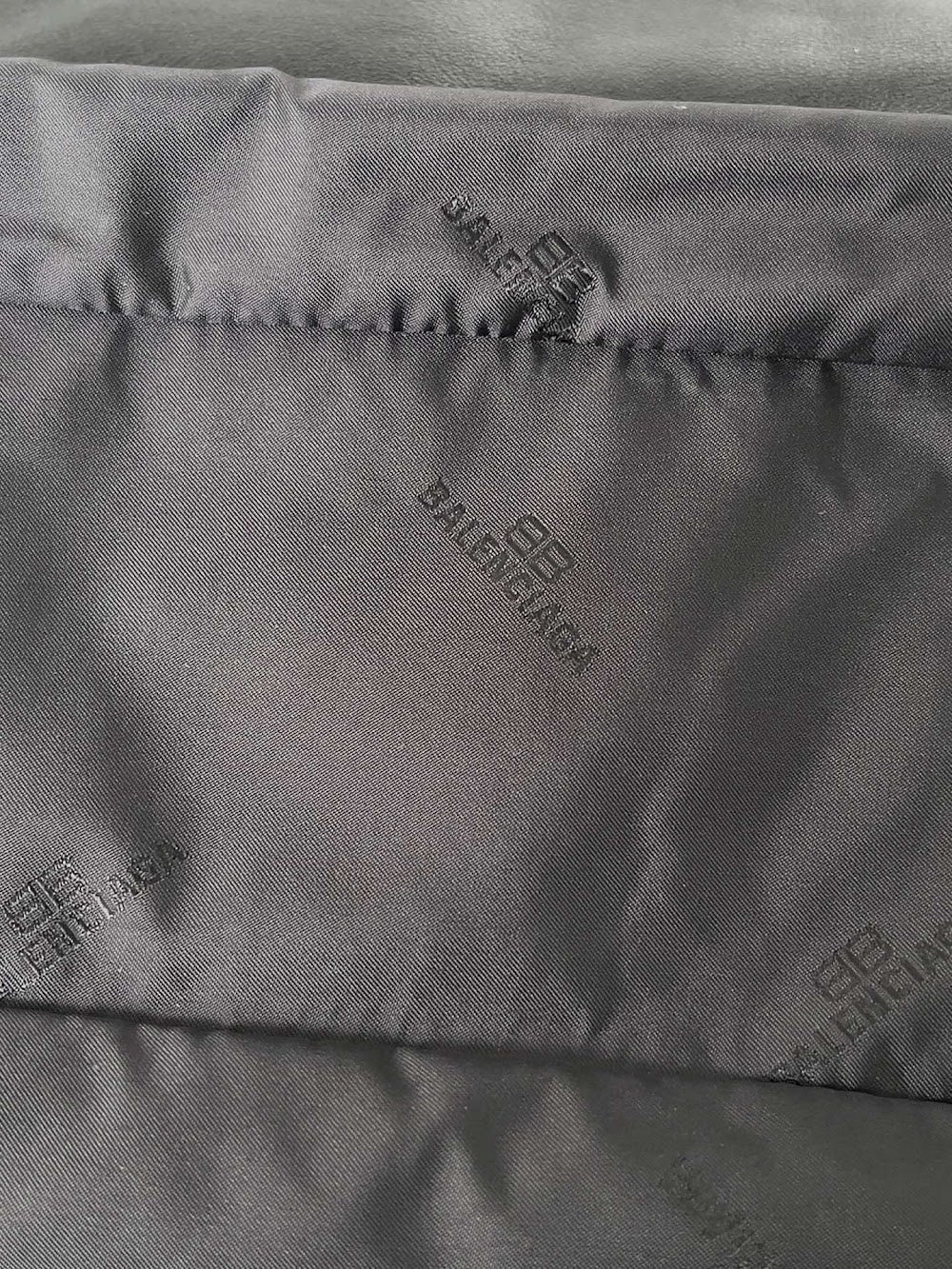 Dragons Bags Balenciaga Luxury Bag --111180