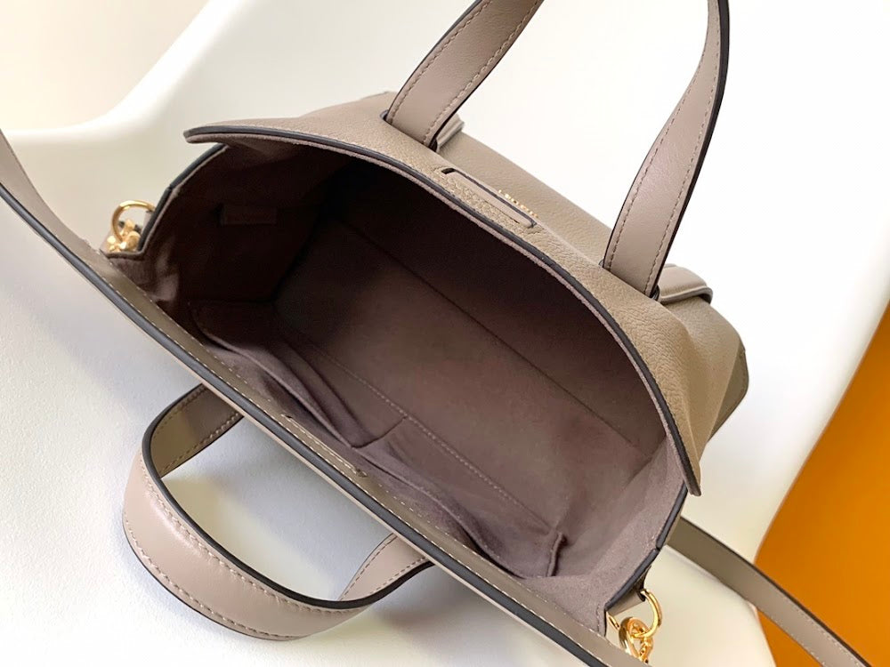 new-designer-premium-bags-nm15144
