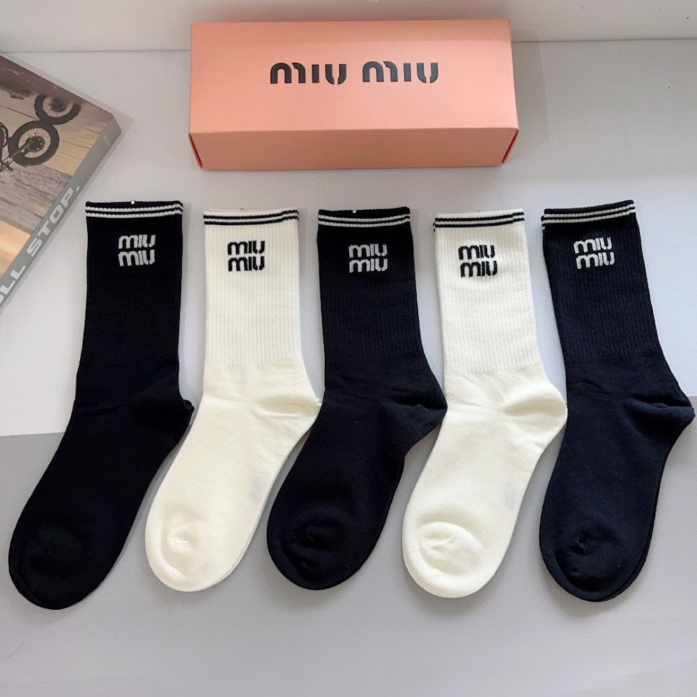 Dragons Bags Premium Luxury Socks --97845
