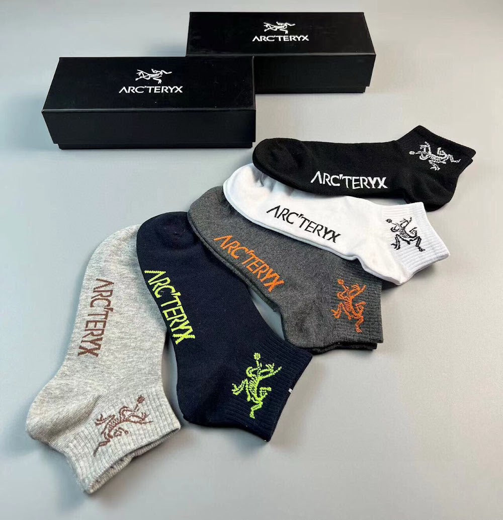 Dragons Bags Premium Luxury Socks --98626