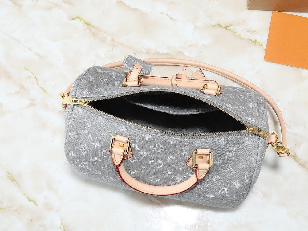 Dragons Bags ln Luxury Bag --76916