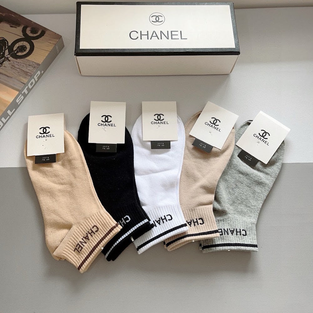 Dragons Bags Premium Luxury Socks --98136
