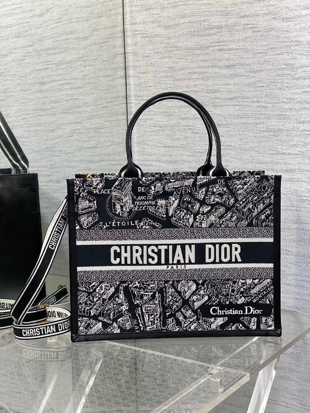 new-luxury-designer-bags-nm16043