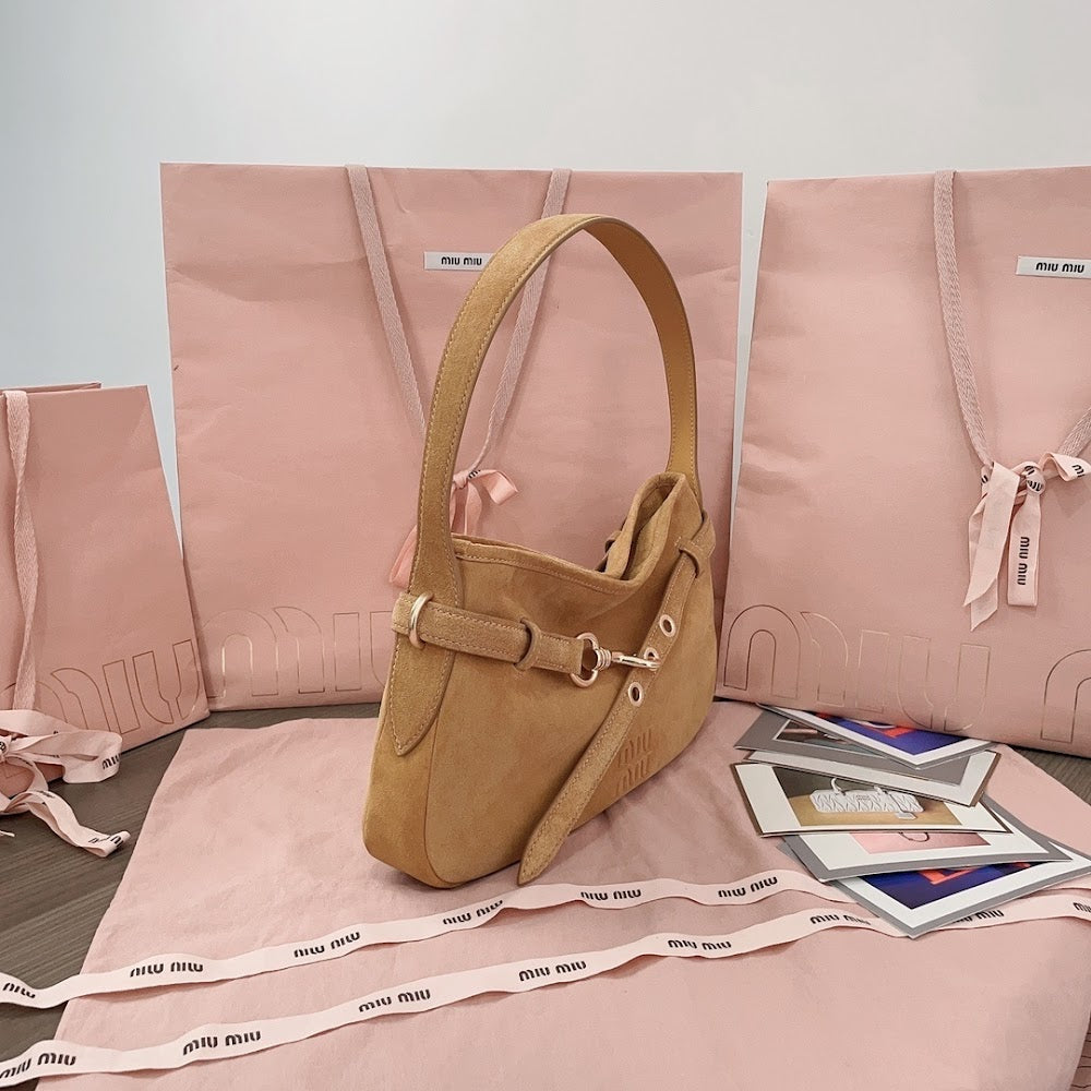 Dragons Bags Miun Miun Luxury Bag --122560