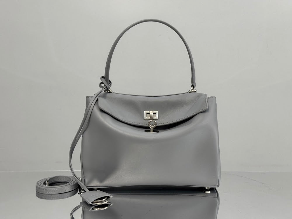 new-luxury-designer-bags-nm11196