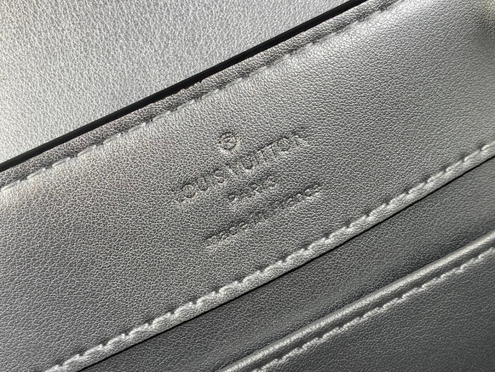 Dragons Bags ln Luxury Bag --68057
