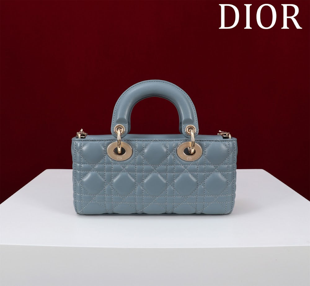 Dragons BagsDiorn Luxury Bag --114720