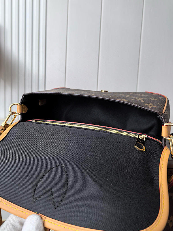 Dragons Bags ln Luxury Bag --81553