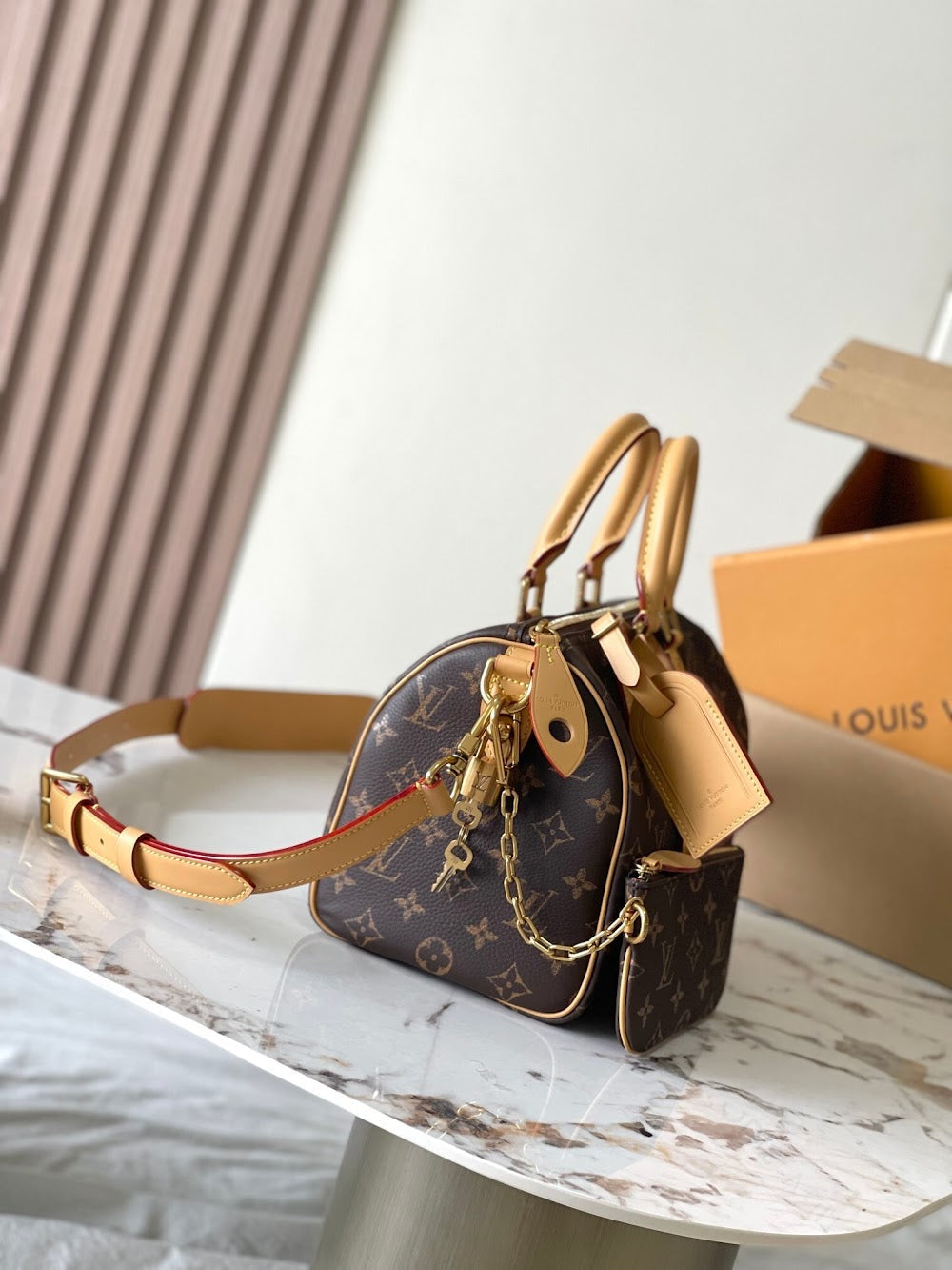 Dragons Bags ln Luxury Bag --97307