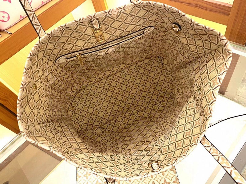 Dragons Bags LVn Luxury Bag --81230
