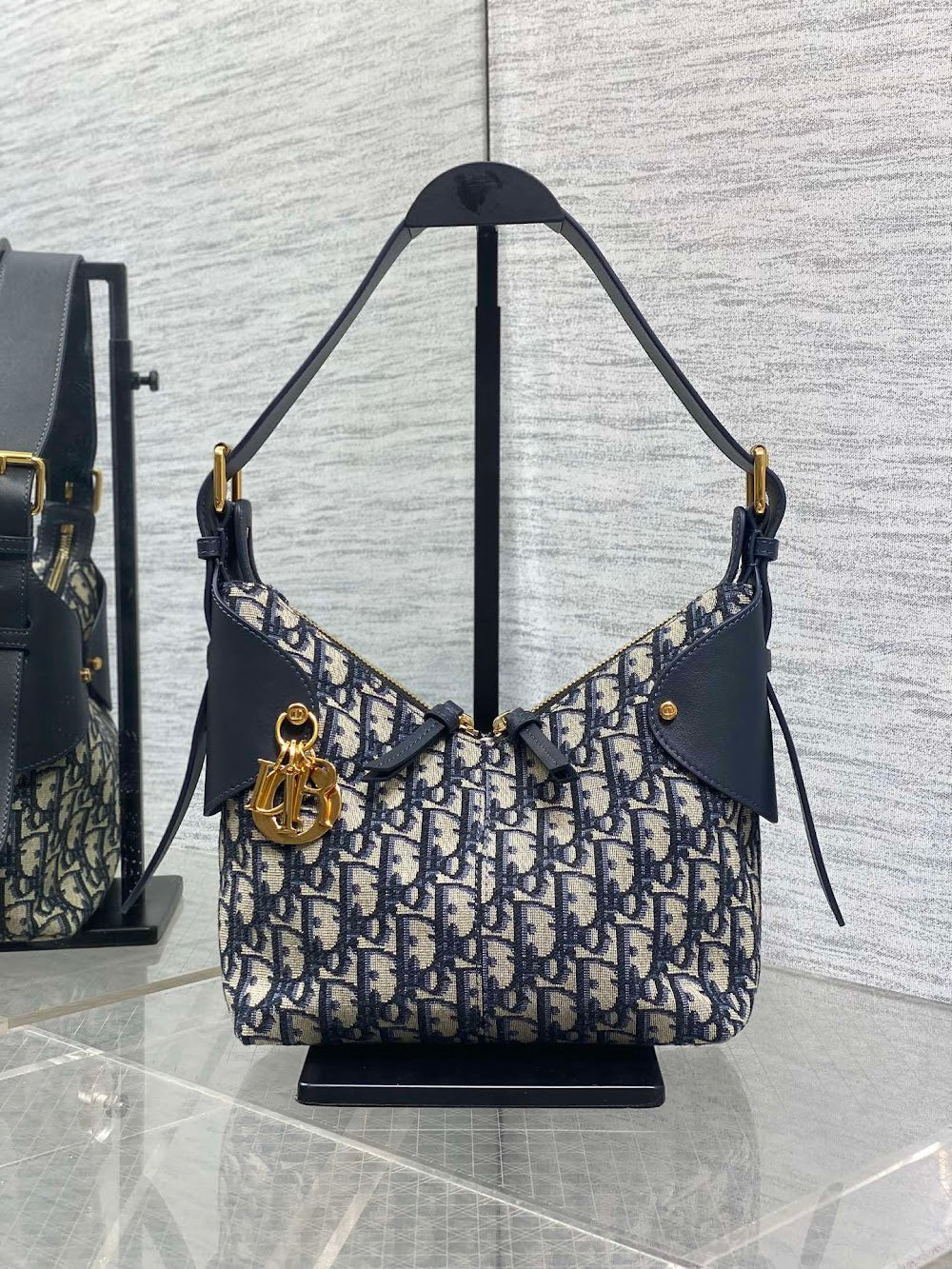 Dragons BagsDiorn Luxury Bag --116070