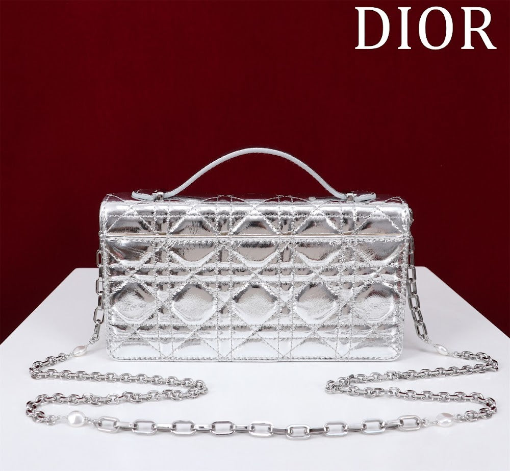 Dragons BagsDiorn Luxury Bag --116171