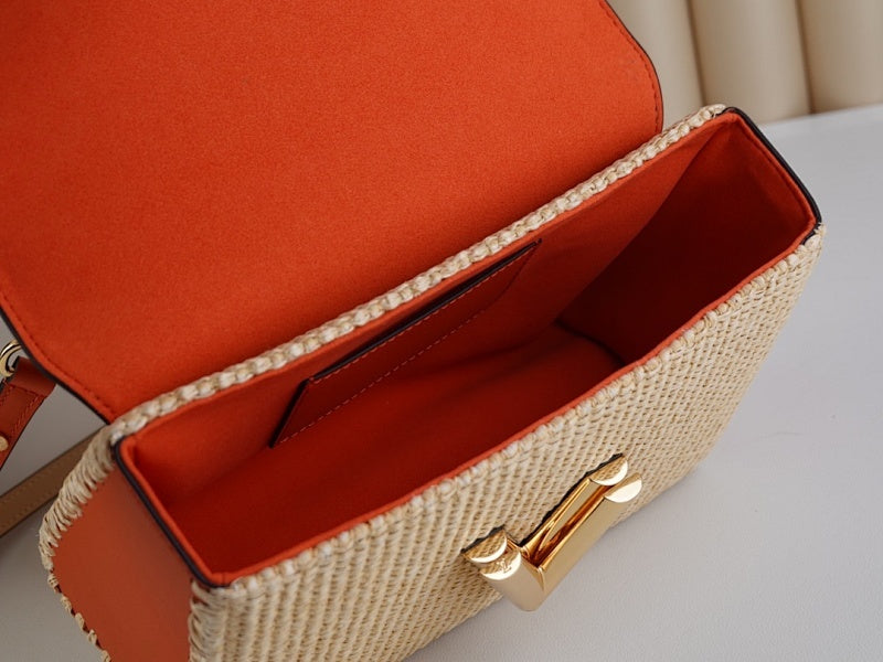 Dragons Bags ln Luxury Bag --57181