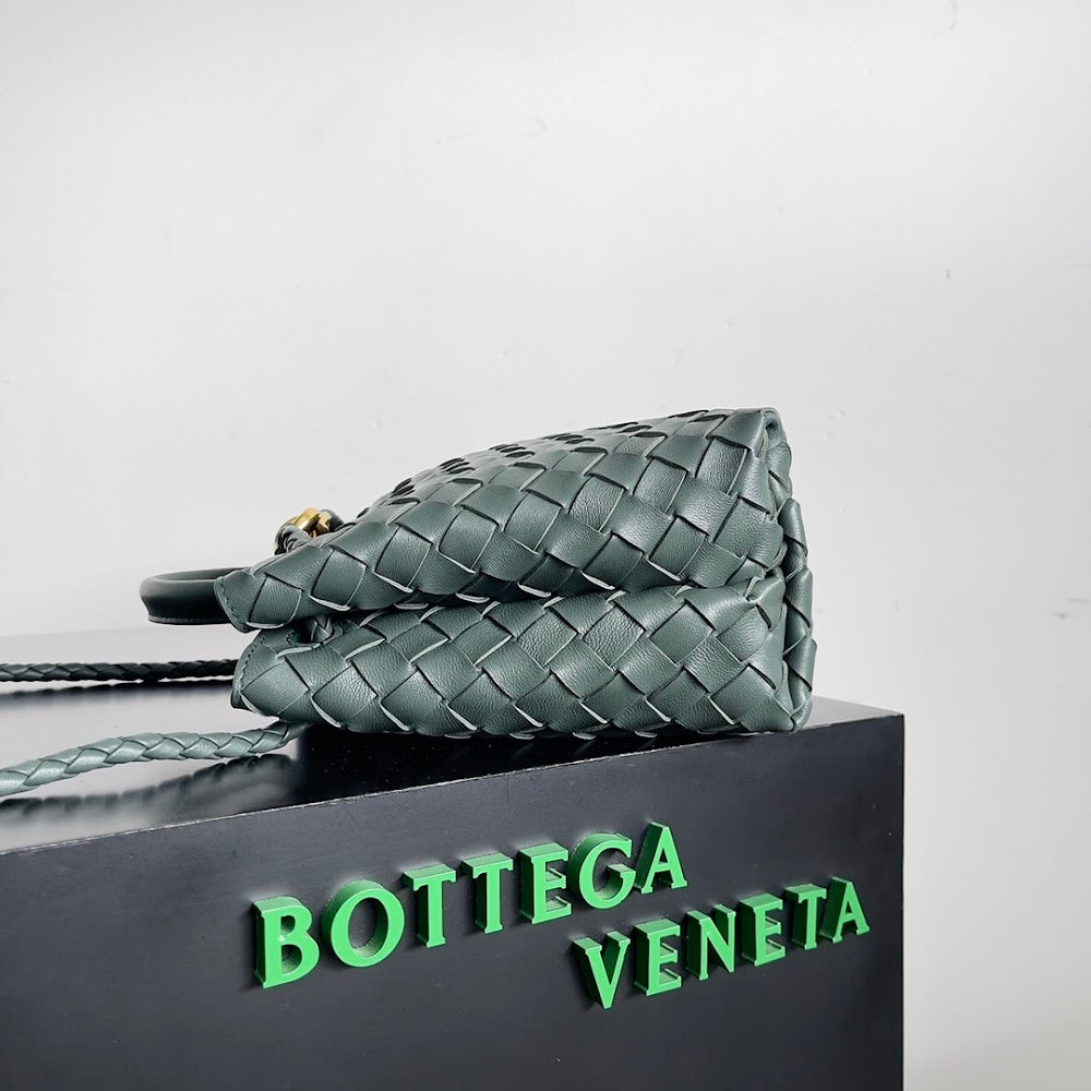 new-luxury-designer-bags-nm10690