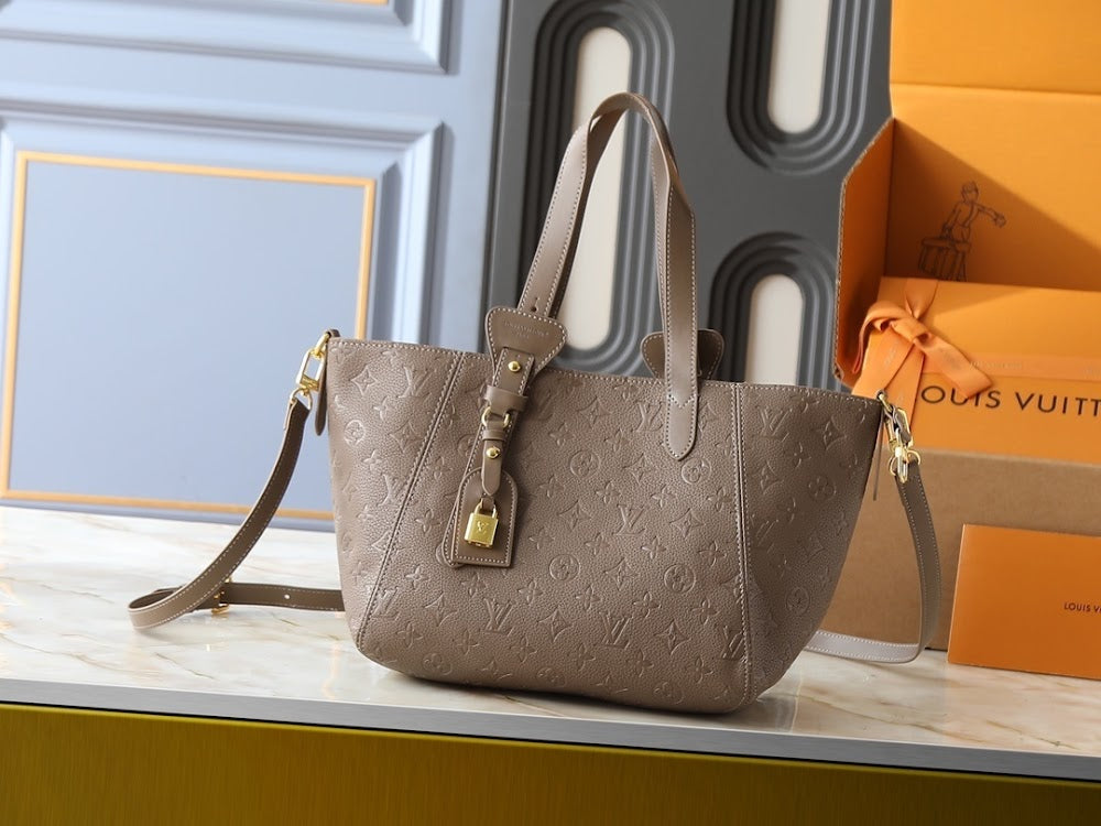 Dragons Bags ln Luxury Bag --77333