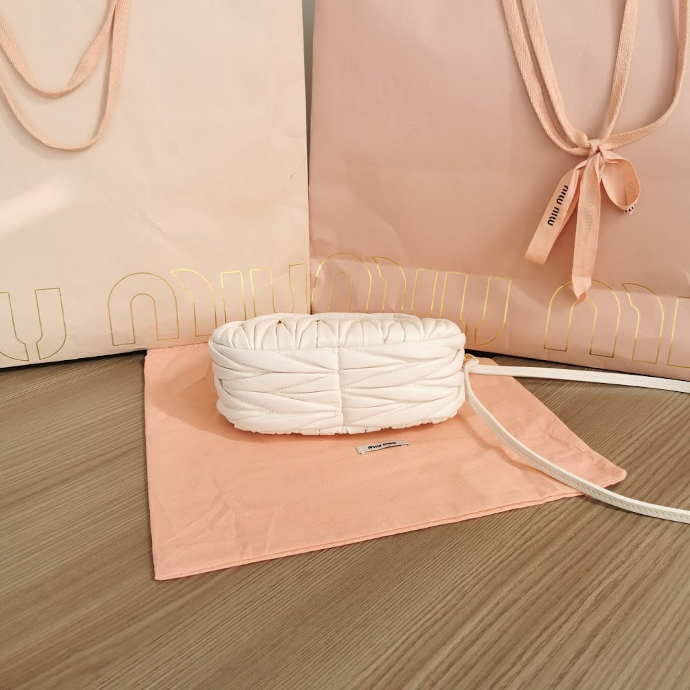 Dragons Bags Miun Miun Luxury Bag --122657