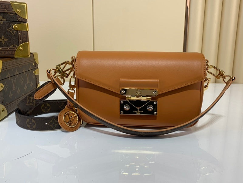 Dragons Bags ln Luxury Bag --56458