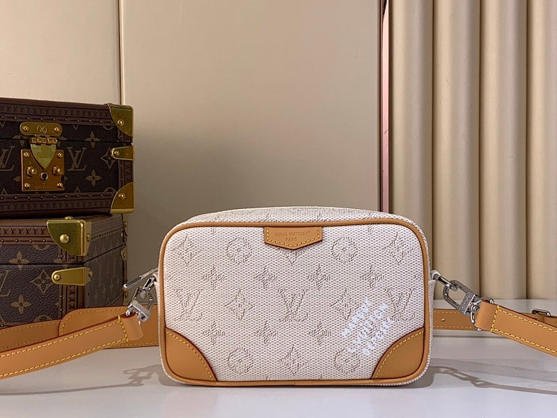 Dragons Bags ln Luxury Bag --62971