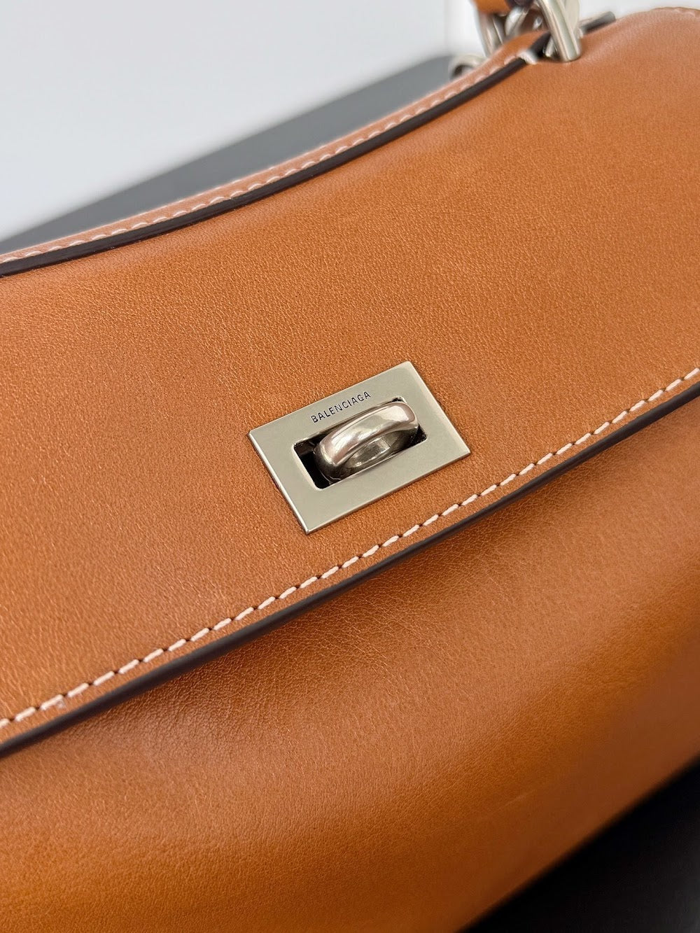 Dragons Bags Balenciaga Luxury Bag --111603