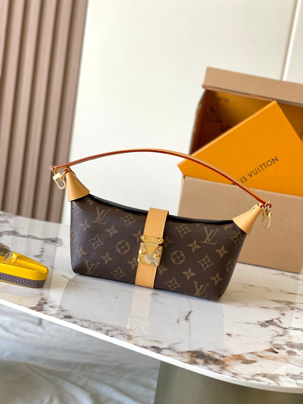 Dragons Bags ln Luxury Bag --97603