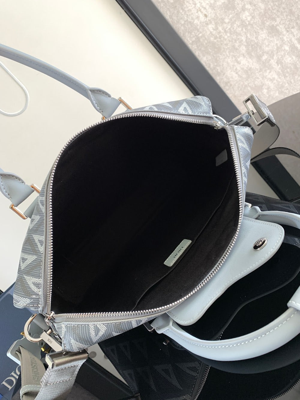 Dragons BagsDiorn Luxury Bag --115183
