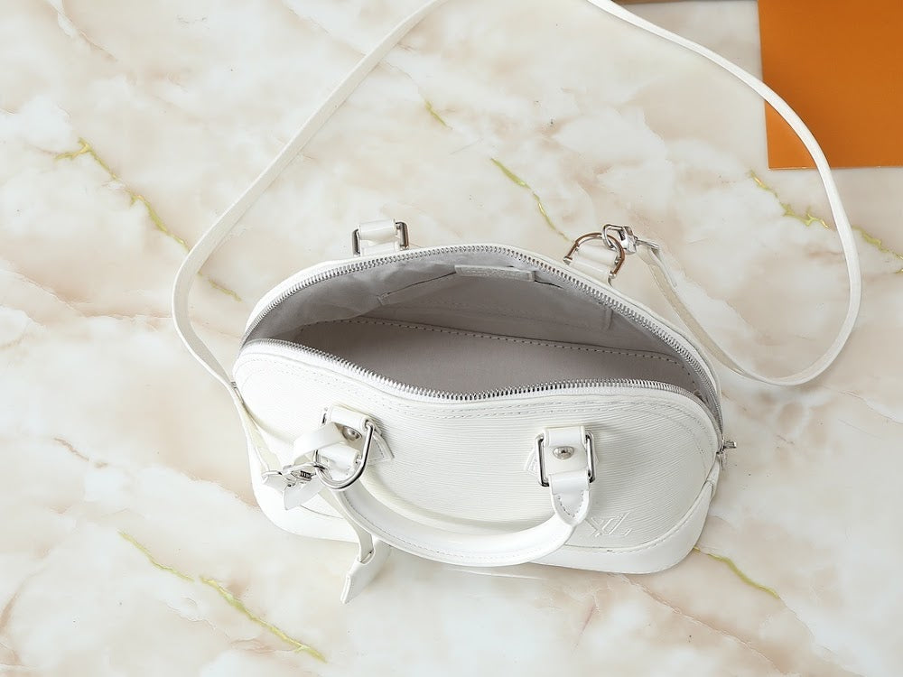 Dragons Bags ln Luxury Bag --77094