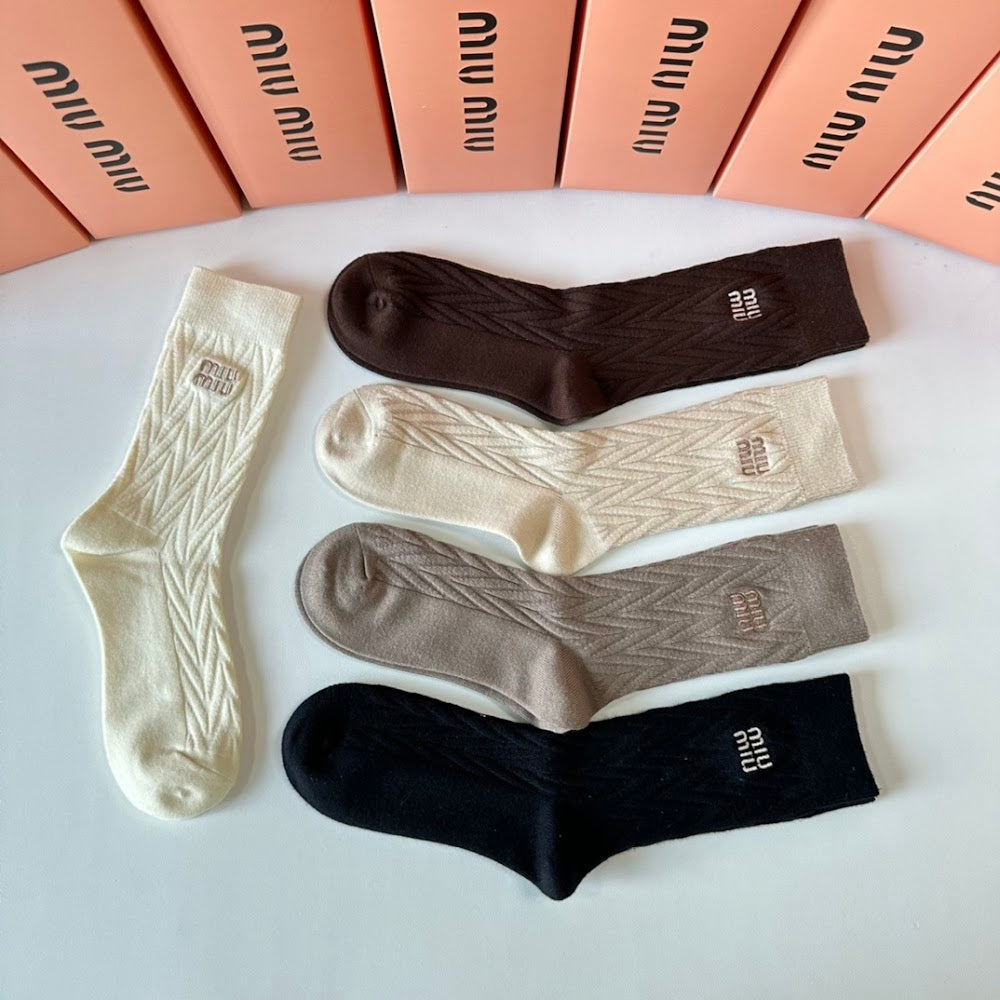Dragons Bags Premium Luxury Socks --97781