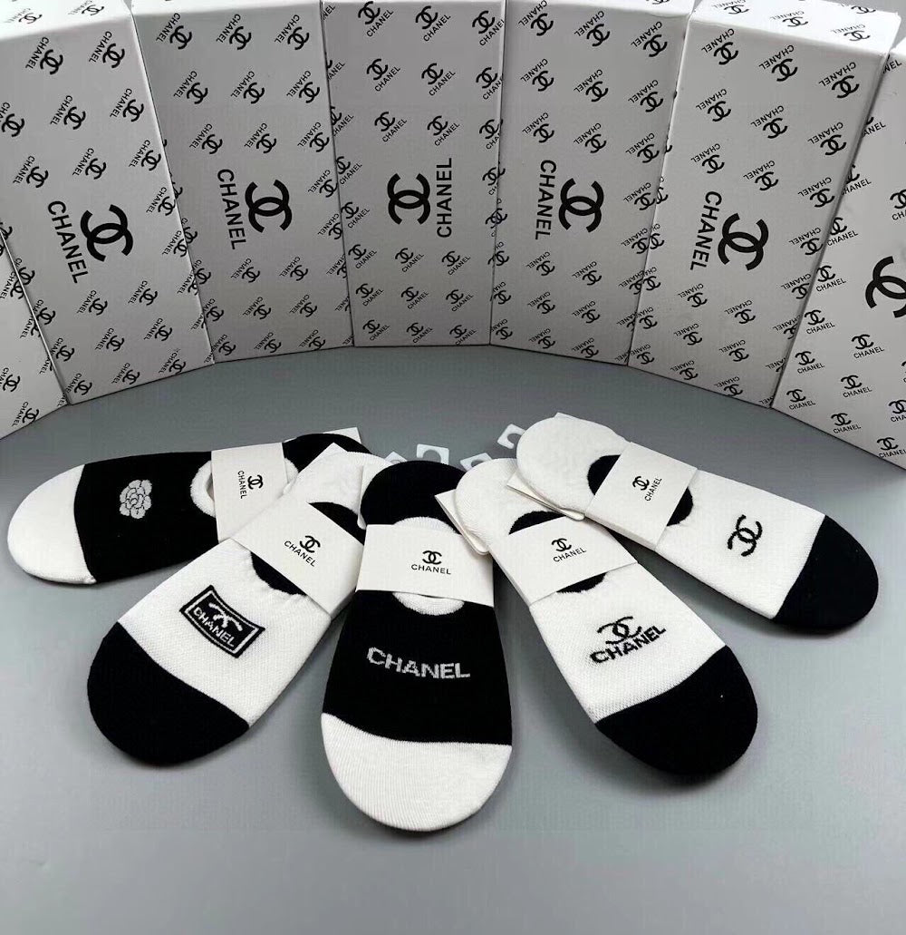Dragons Bags Premium Luxury Socks --98197