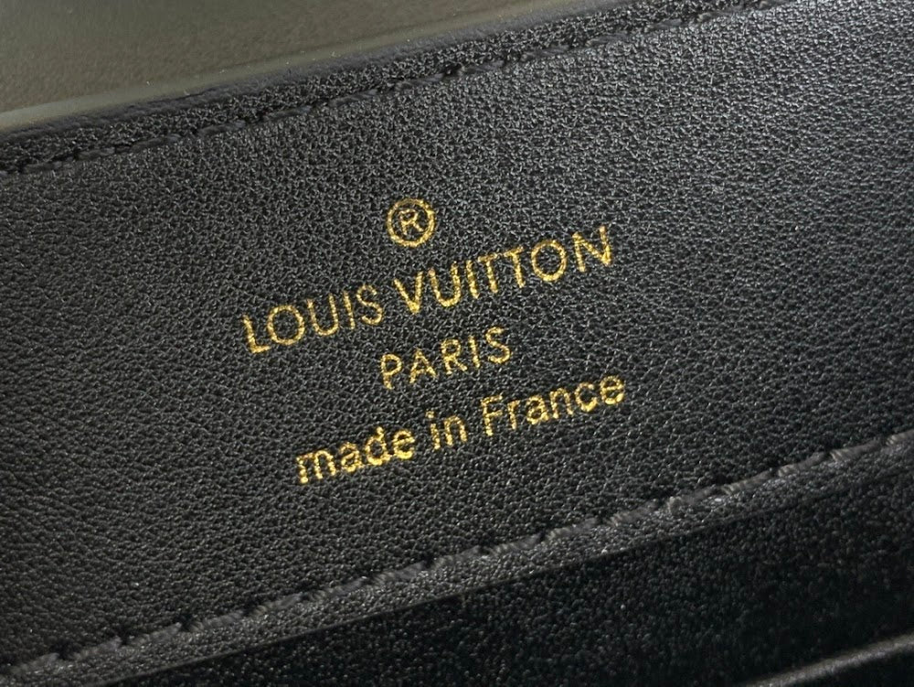 Dragons Bags ln Luxury Bag --69446