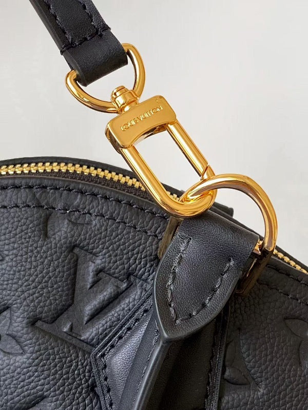 Dragons Bags ln Luxury Bag --81853