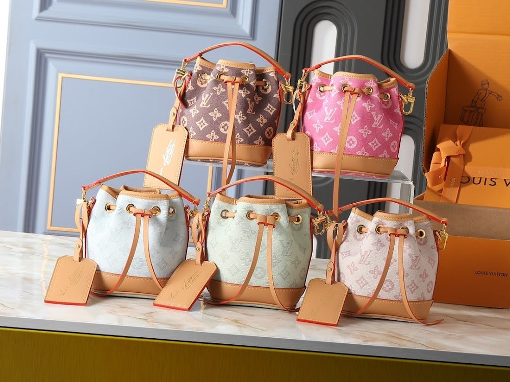 Dragons Bags ln Luxury Bag --77782