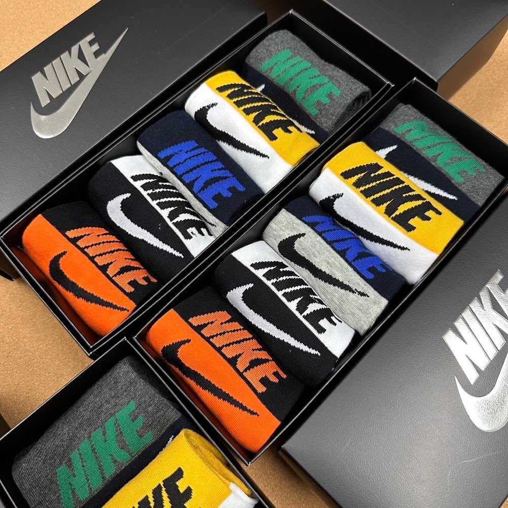 Dragons Bags Premium Luxury Socks --98400