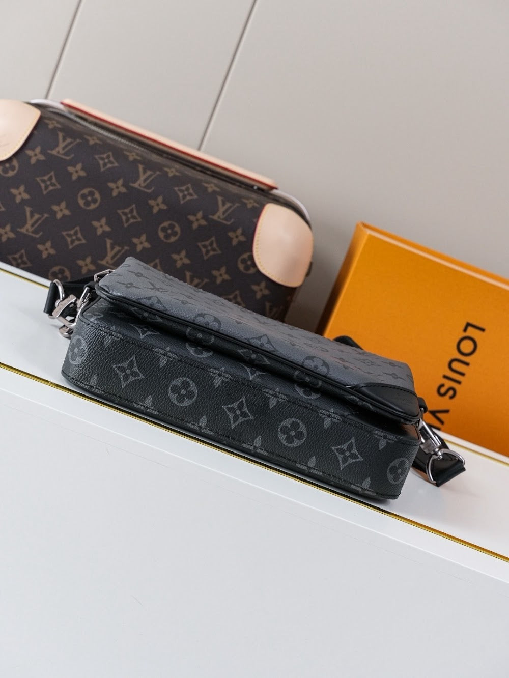 Dragons Bags ln Luxury Bag --71415