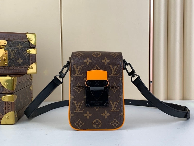 Dragons Bags ln Luxury Bag --68405
