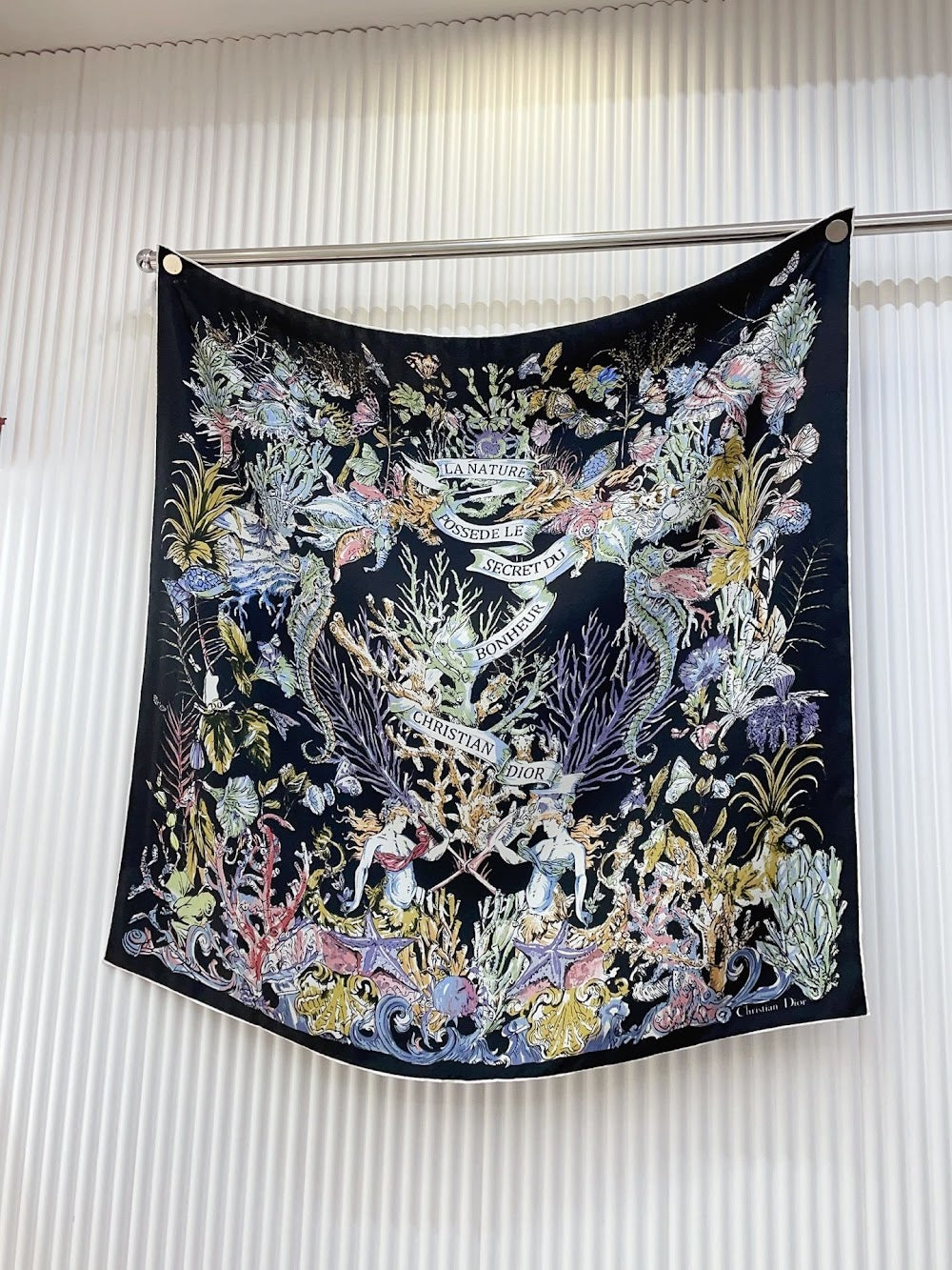 Dragons Bags Premium Designer Scarf --98855