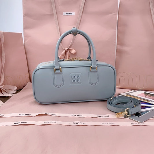 Dragons Bags Miun Miun Luxury Bag --122241