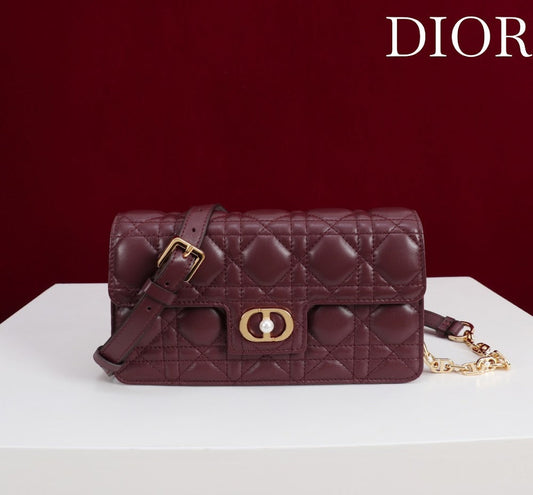 Dragons BagsDiorn Luxury Bag --116379