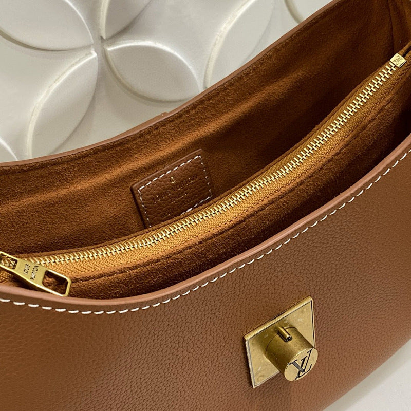 Dragons Bags ln Luxury Bag --81654
