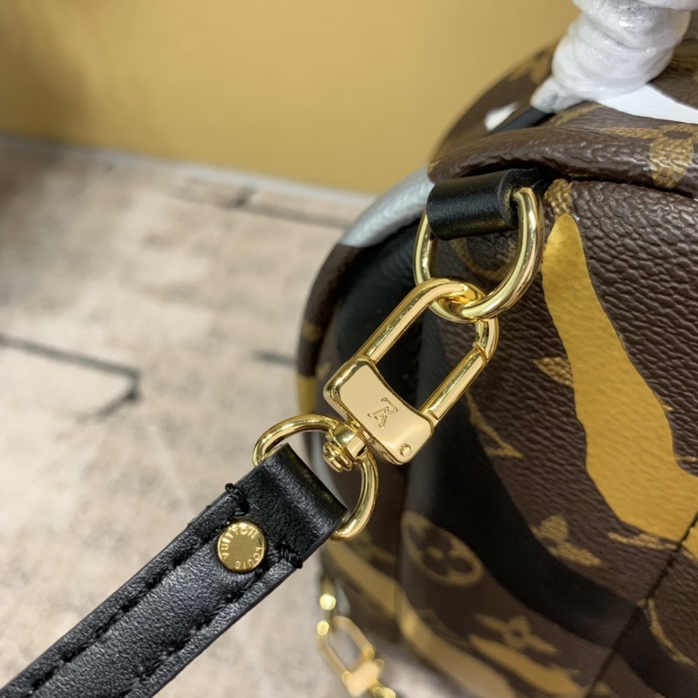 Dragons Bags ln Luxury Bag --59177