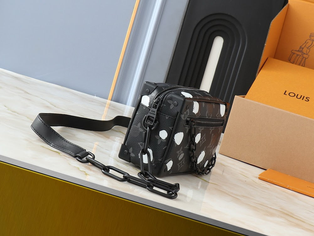 Dragons Bags ln Luxury Bag --81598