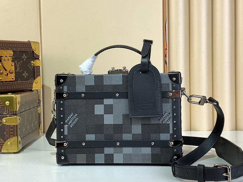 Dragons Bags ln Luxury Bag --62837