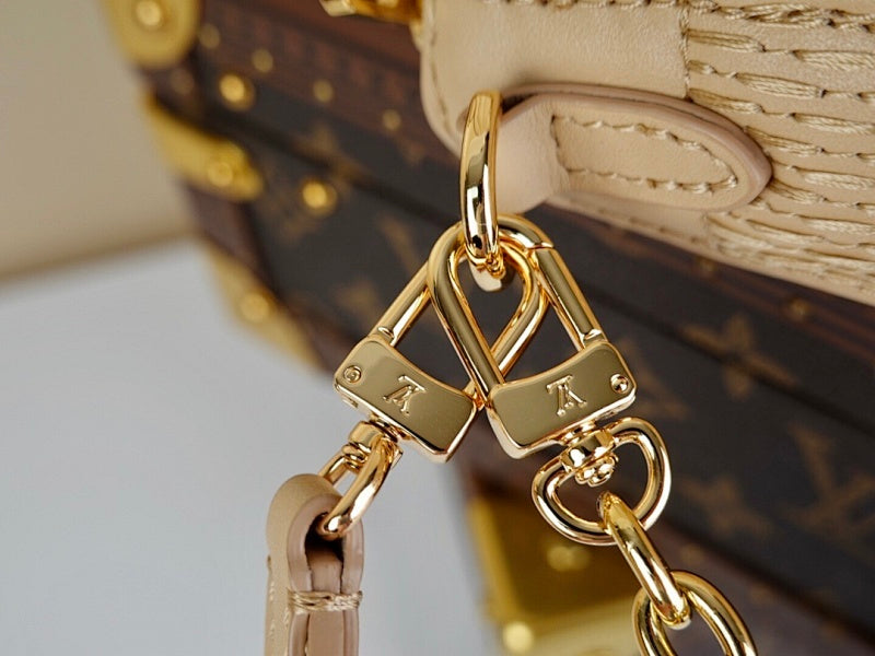 Dragons Bags ln Luxury Bag --60287