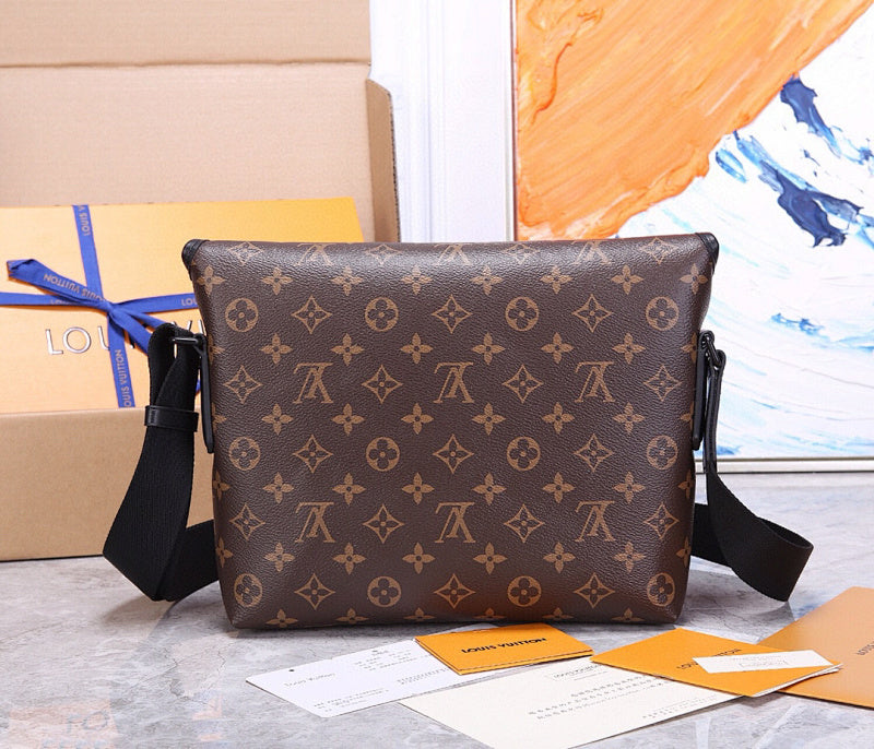 Dragons Bags ln Luxury Bag --70501
